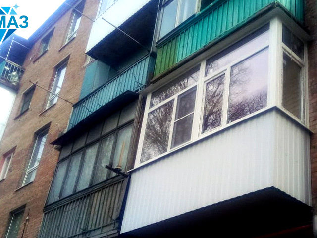Балкон после окончания отделочных работ. Подрядчик ООО Алмаз